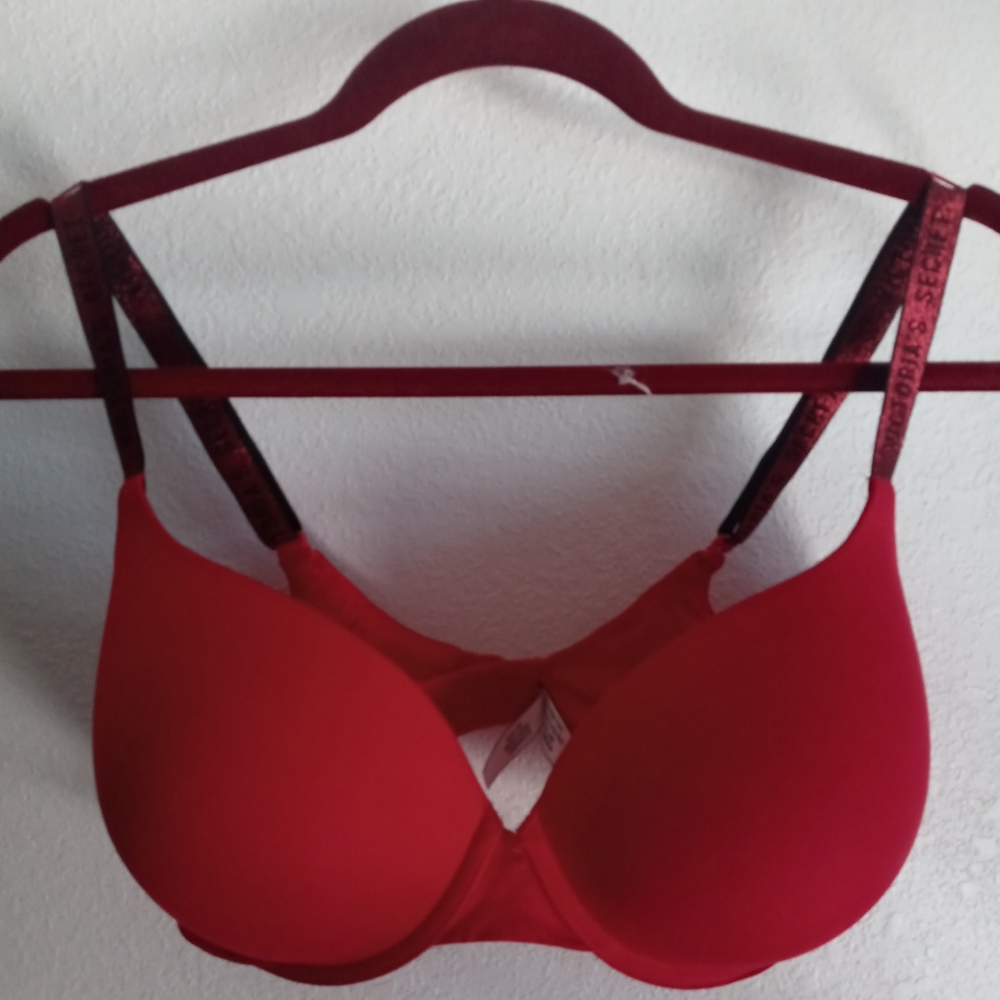 Victoria's Secret bra